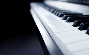 Výuka hry na klávesové nástroje Mgr. Anna Stavělová Zlín